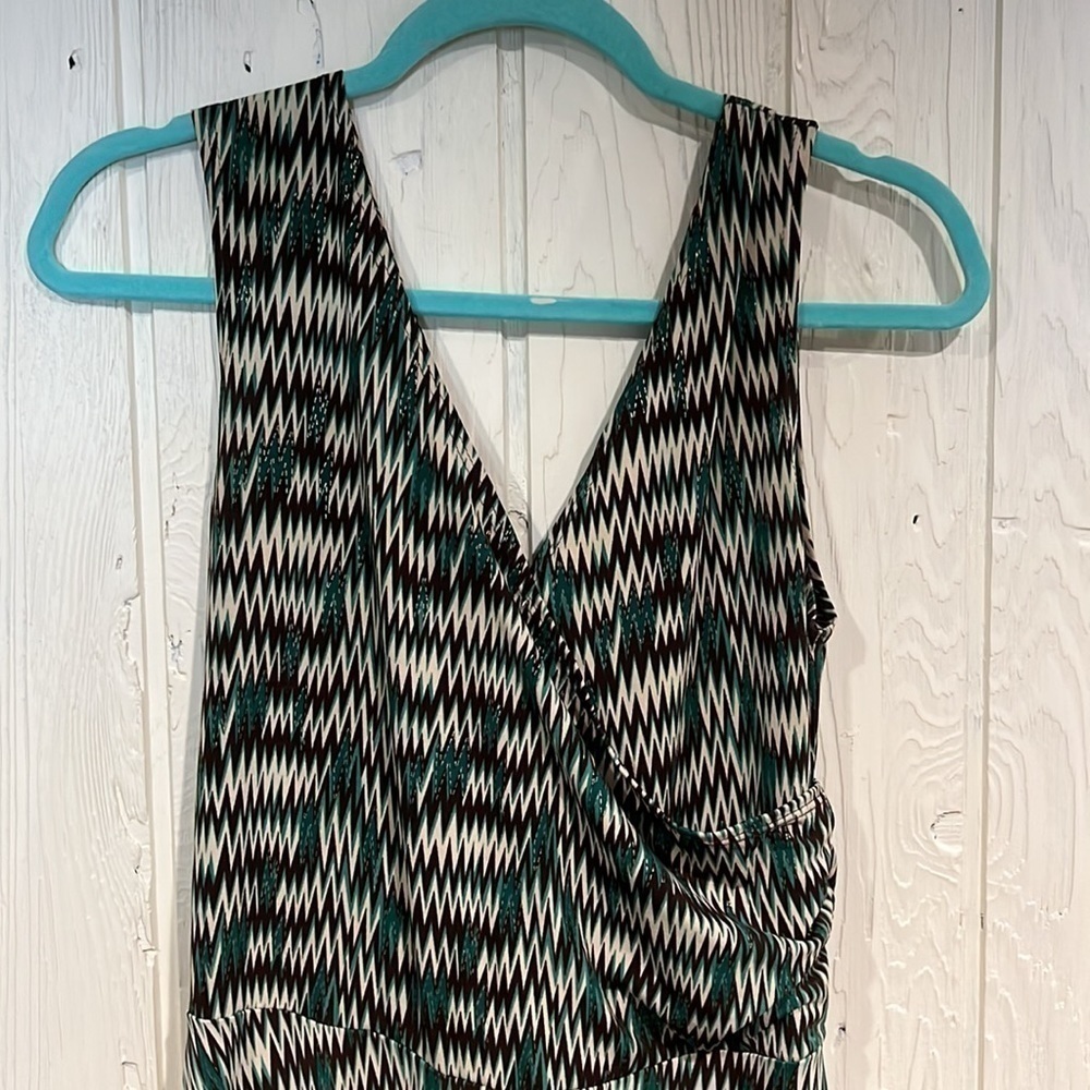 M.k.m Designs Dress v neck - Picture 2 of 10